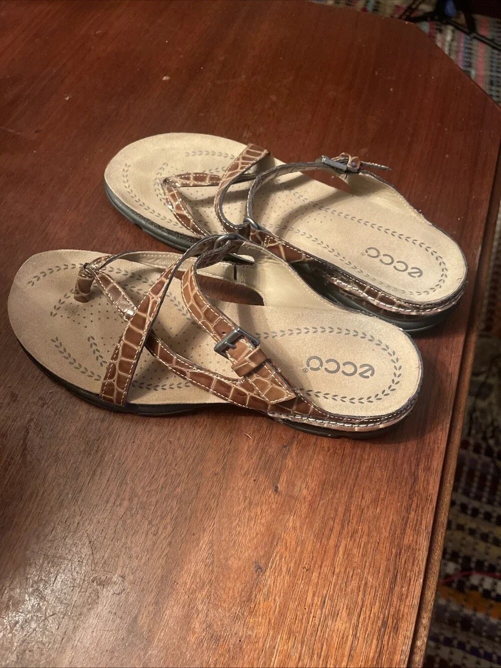 Ecco Light Brown Croc Print Strappy Sandals Women's Size 8M Adjustable (S1983)